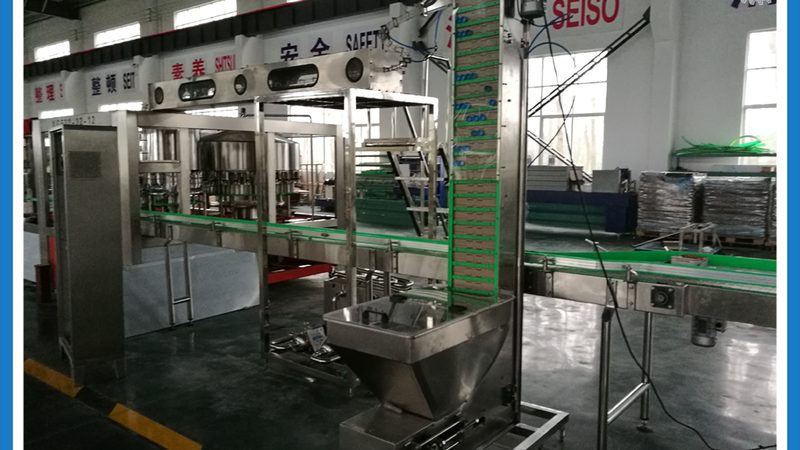 食品包装机厂家直销的优缺点解析