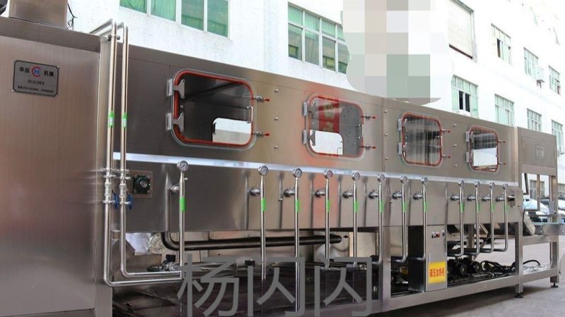 食品设备材质：304与316不锈钢的区别解析**